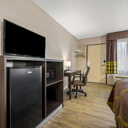 Super 8 By Wyndham Garysburg/Roanoke Rapids Hotell Eksteriør bilde