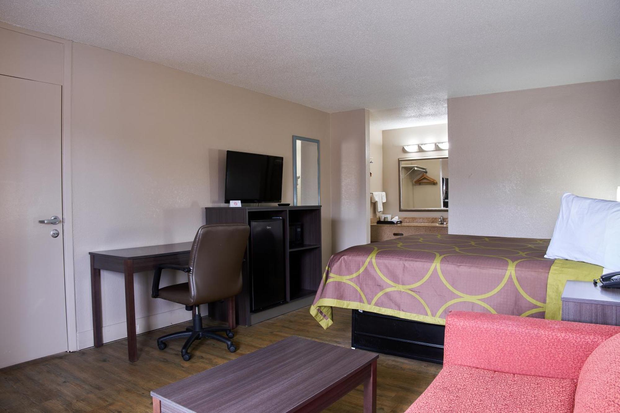 Super 8 By Wyndham Garysburg/Roanoke Rapids Hotell Eksteriør bilde