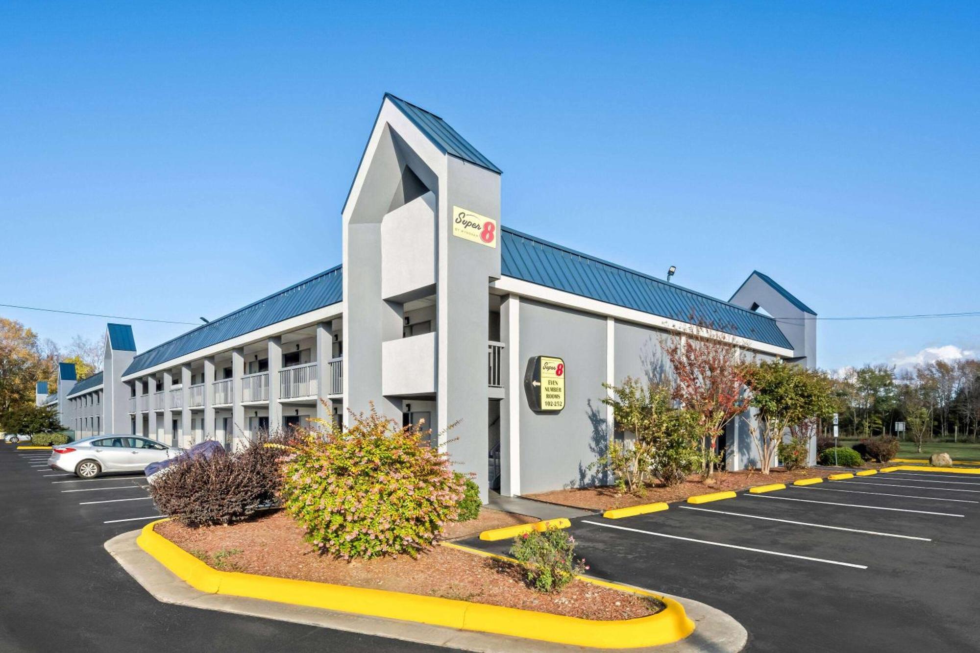 Super 8 By Wyndham Garysburg/Roanoke Rapids Hotell Eksteriør bilde